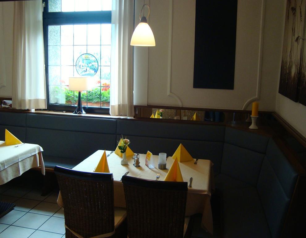 Hotel-Restaurant Handelshof Dortmund Bagian luar foto