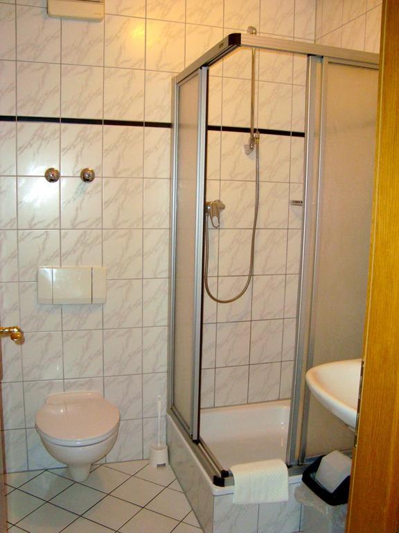 Hotel-Restaurant Handelshof Dortmund Ruang foto